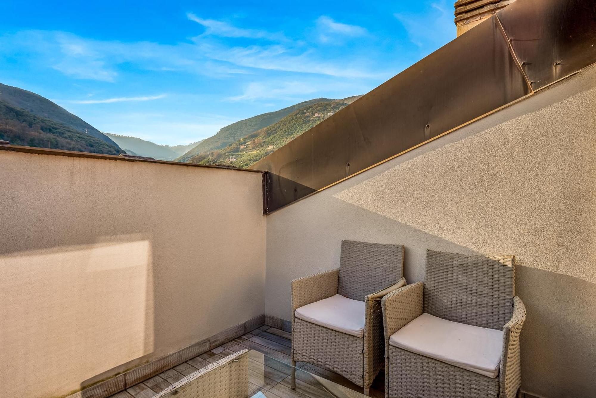 Loft&Sun Apartment La Spezia Bagian luar foto